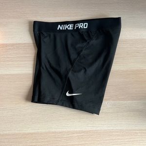 Size small Nike Pros